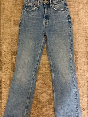 Zara Light Blue Straight-Leg Jeans